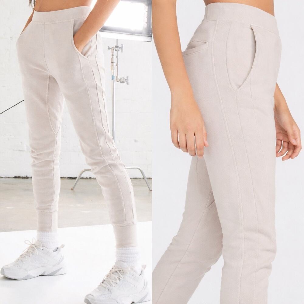 Joah Brown Stadium Joggers Cream Size M/L Pockets Elastic Waist Sporty Active